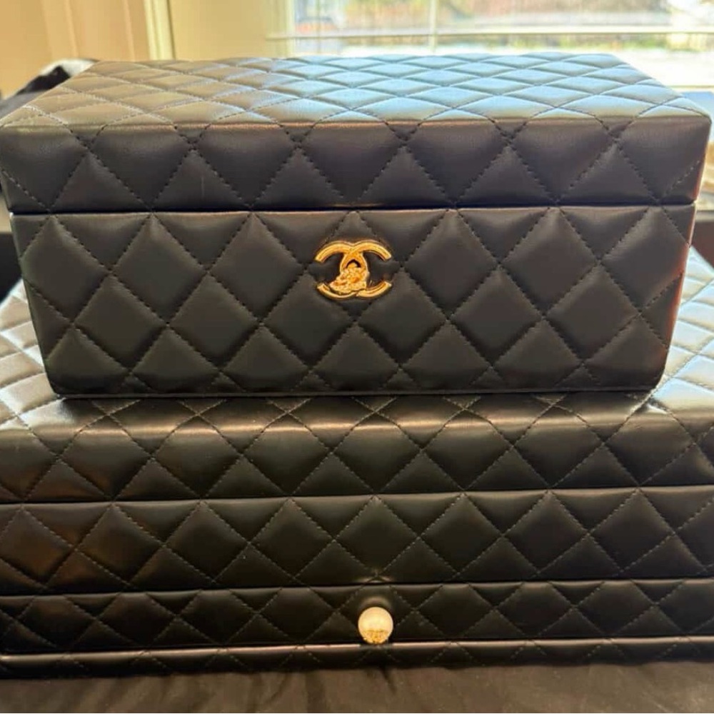 Chanel Black Quilted Women's Bag